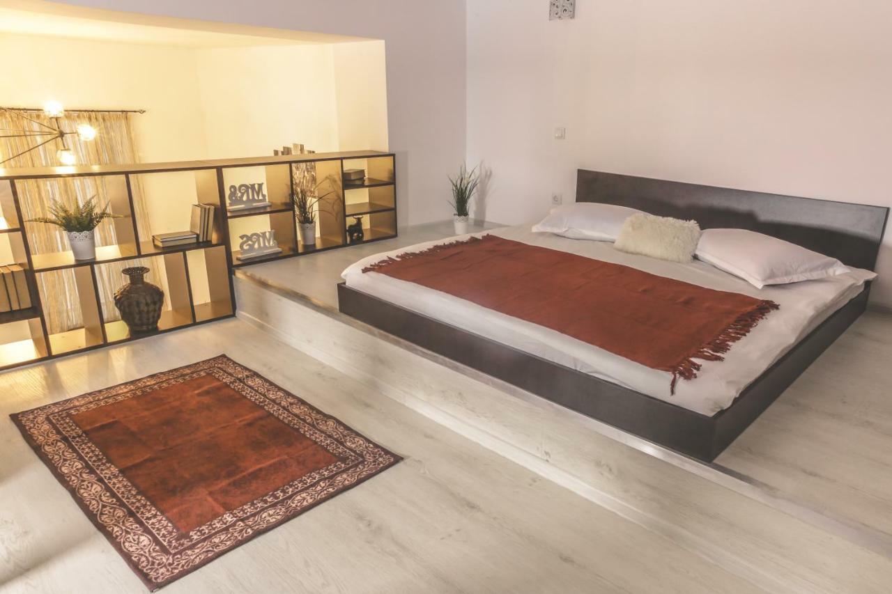 부쿠레슈티 Victoria Duplex Apartament 아파트 외부 사진