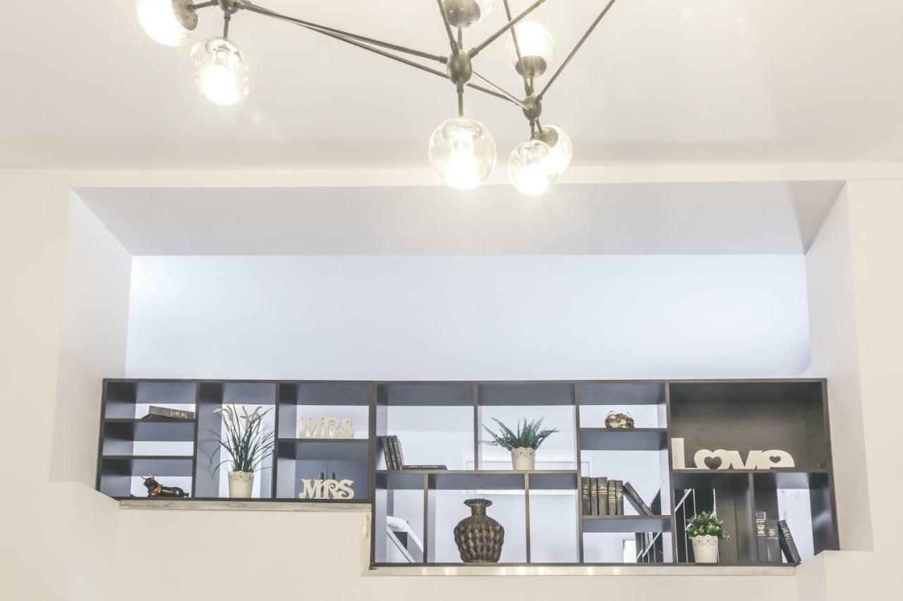 부쿠레슈티 Victoria Duplex Apartament 아파트 외부 사진